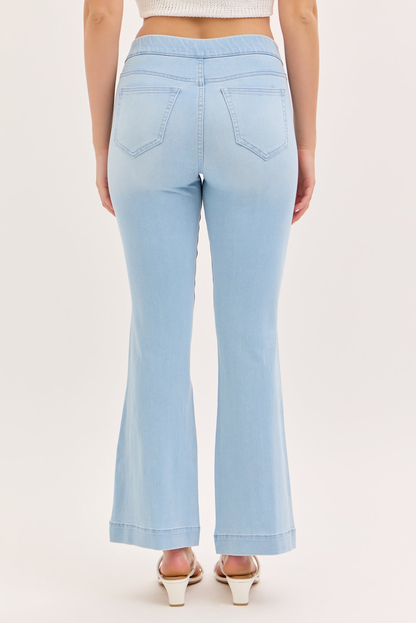 30" Inseam Mid Rise Flare Jegging