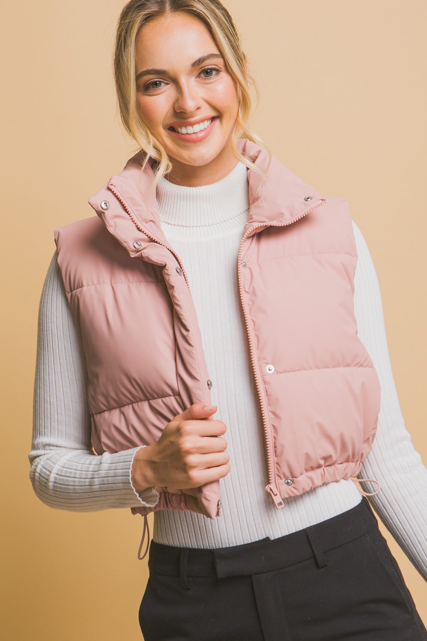 Cropped Puffer Vest With Pockets