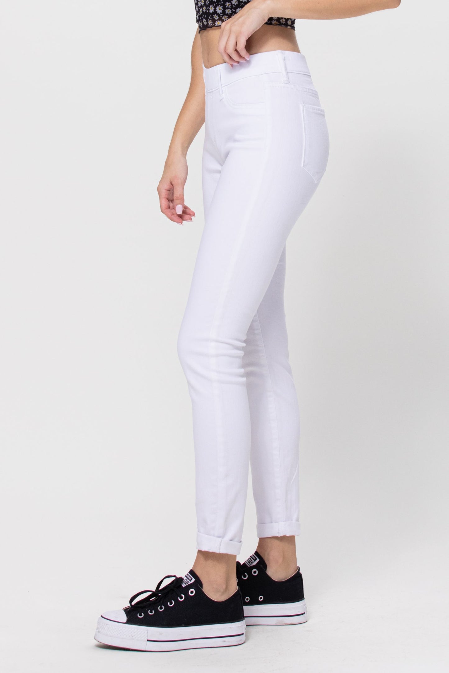 Mid Rise Double Rolled Cuff Pull On Crop Skinny